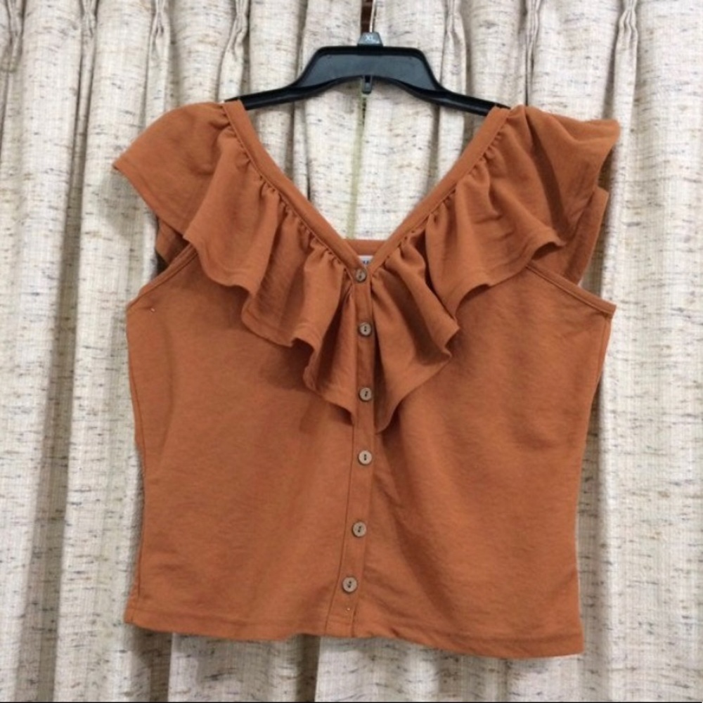 RoomMates Ruffled Button Front Top